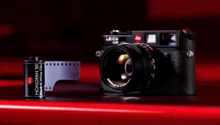 Làm máy ảnh phim cả thế kỷ, tới giờ Leica mới lần đầu tung ra phim chụp